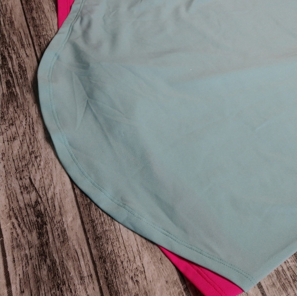 Women's Small Adidas Collared Tank Top Muscle Shirt Blue with Neon Pink Trim, Ex - Picture 5 of 9